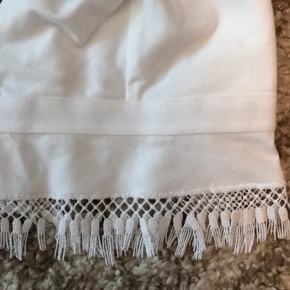 Jasmine and Ginger White Fringe Bralette - NWT - Picture 2 of 6